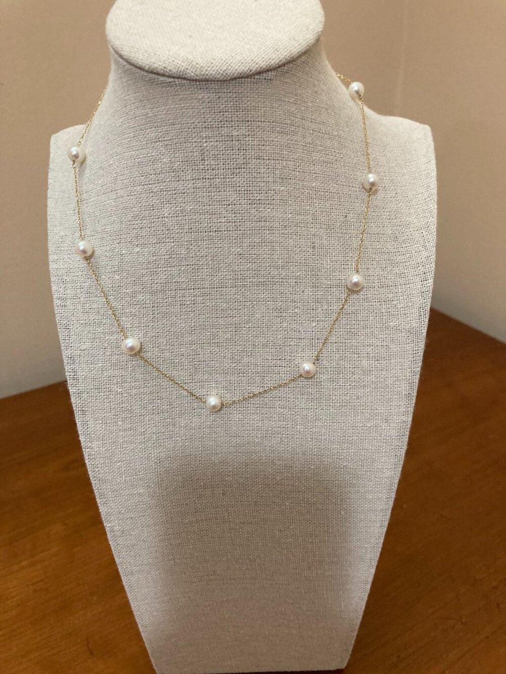 14K yellow Gold Cultured Pearl Station Necklace 16"